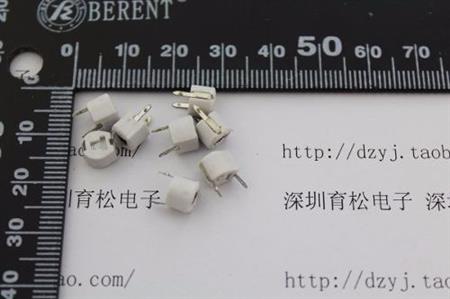 Condensador Capacitor Variable Trimmer 3a 10p Blanco